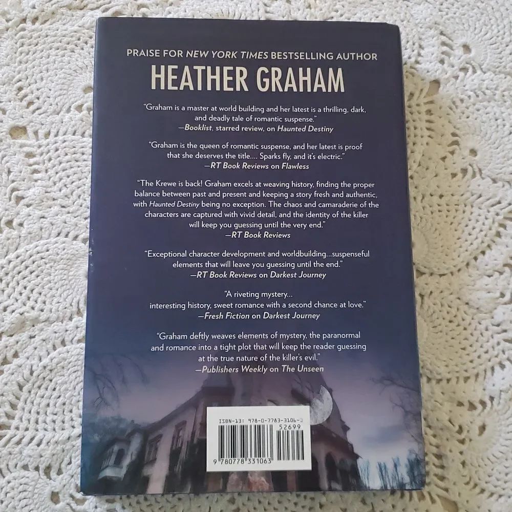 💚3/$20 Book - "Wicked Deeds" by Heather Graham (2017) - Picture 2 of 7